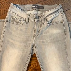 Levi’s jeans grey.